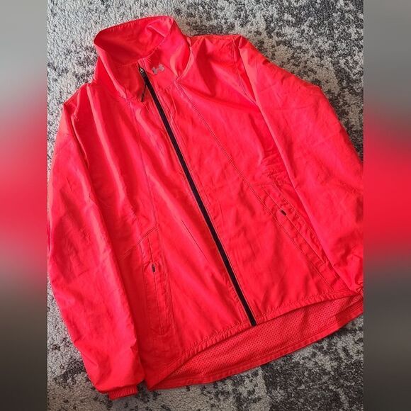 Under armour wind breaker - Picture 6 of 6